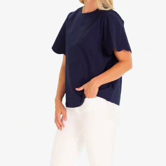 Duffield Lane FEYE FLUTTER SLEEVE IN NAVY STRETCH - Picture 1 of 8